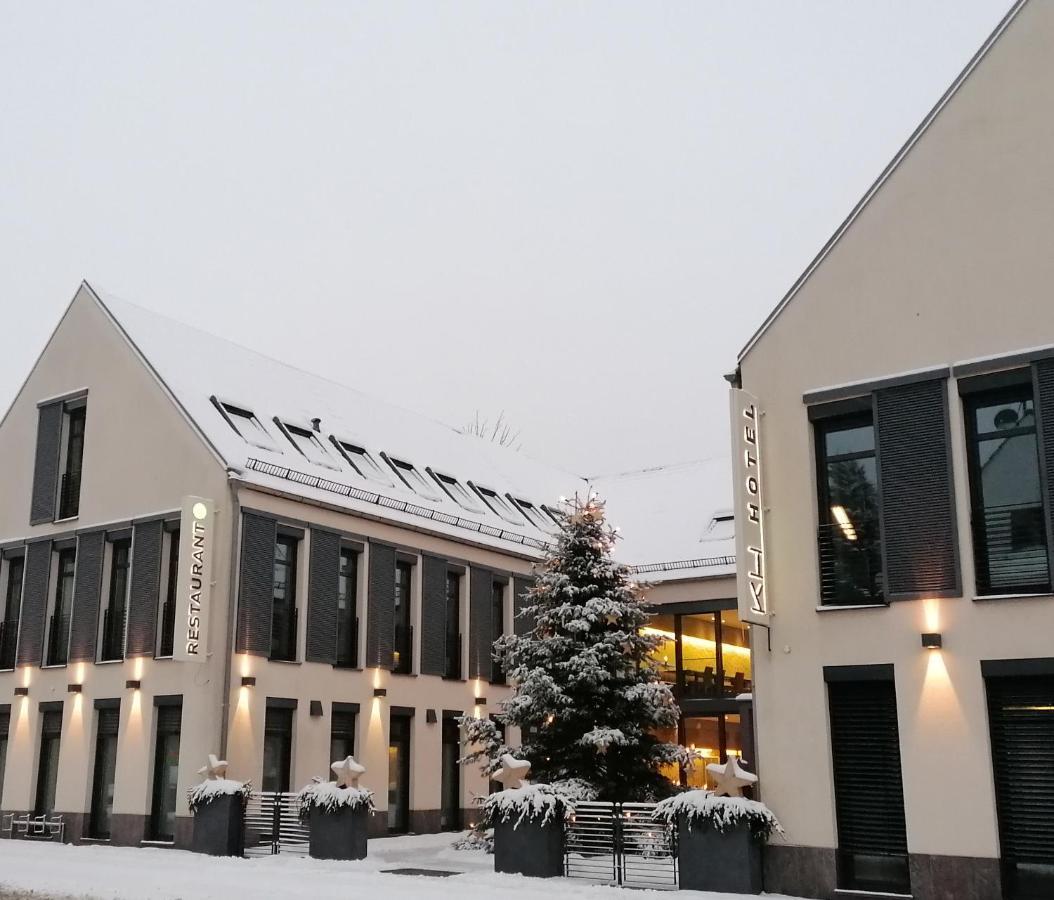 Kh Hotel Mit Restaurant 가이젠펠트 외부 사진
