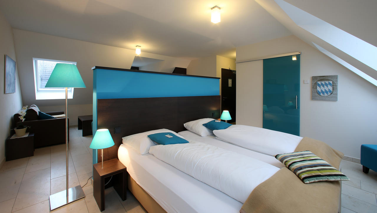 Kh Hotel Mit Restaurant 가이젠펠트 객실 사진