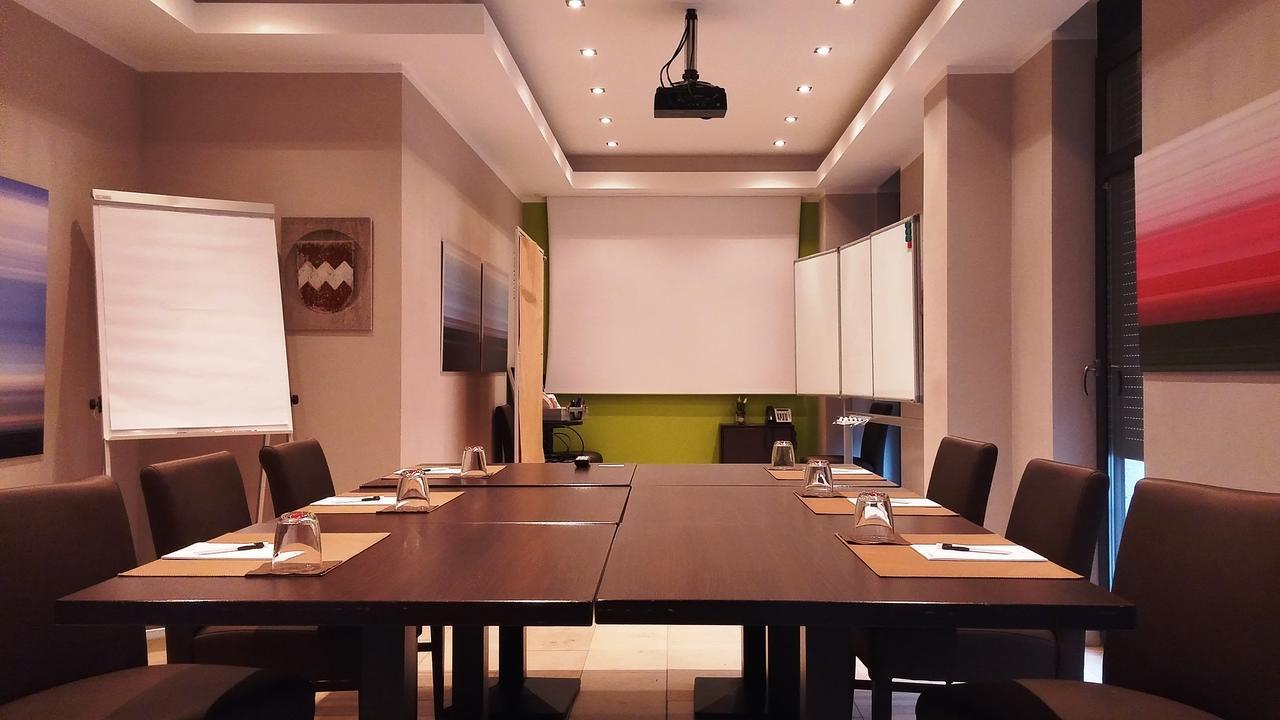 Kh Hotel Mit Restaurant 가이젠펠트 외부 사진