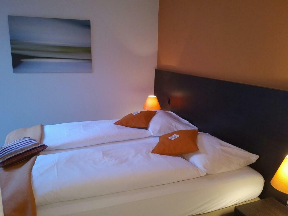 Kh Hotel Mit Restaurant 가이젠펠트 외부 사진